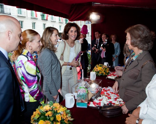 H.M. the Queen Sofia receives Transcom representatives